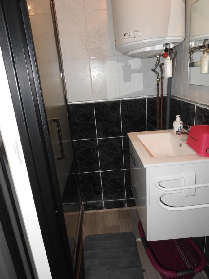 Studio Tres Confortable Limoges Exterior photo